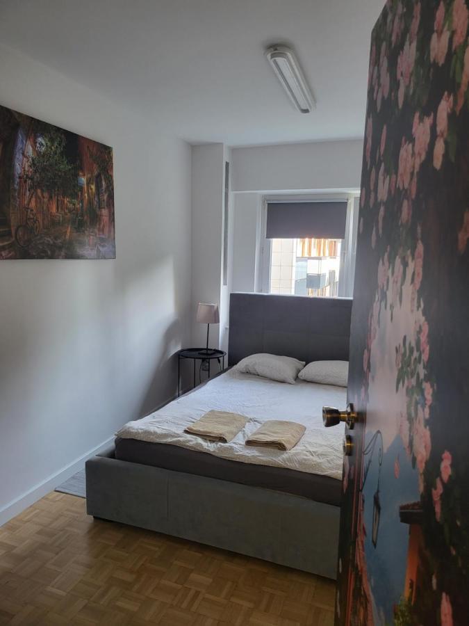 Studio Zelazna Rooms Near Old Town Warschau Exterior foto